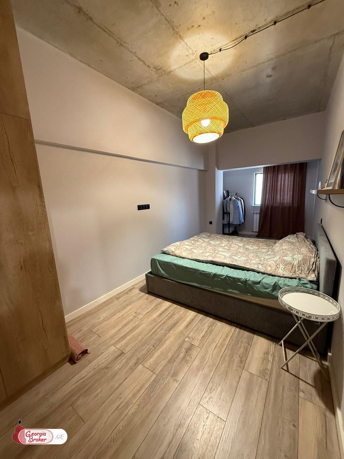 nearly repaired 3-room apartment for sale